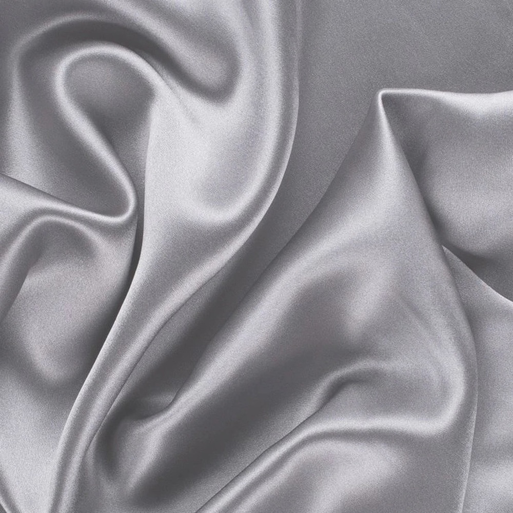 Luxury Silk Pillowcase in Grey - Picture 4 of 4